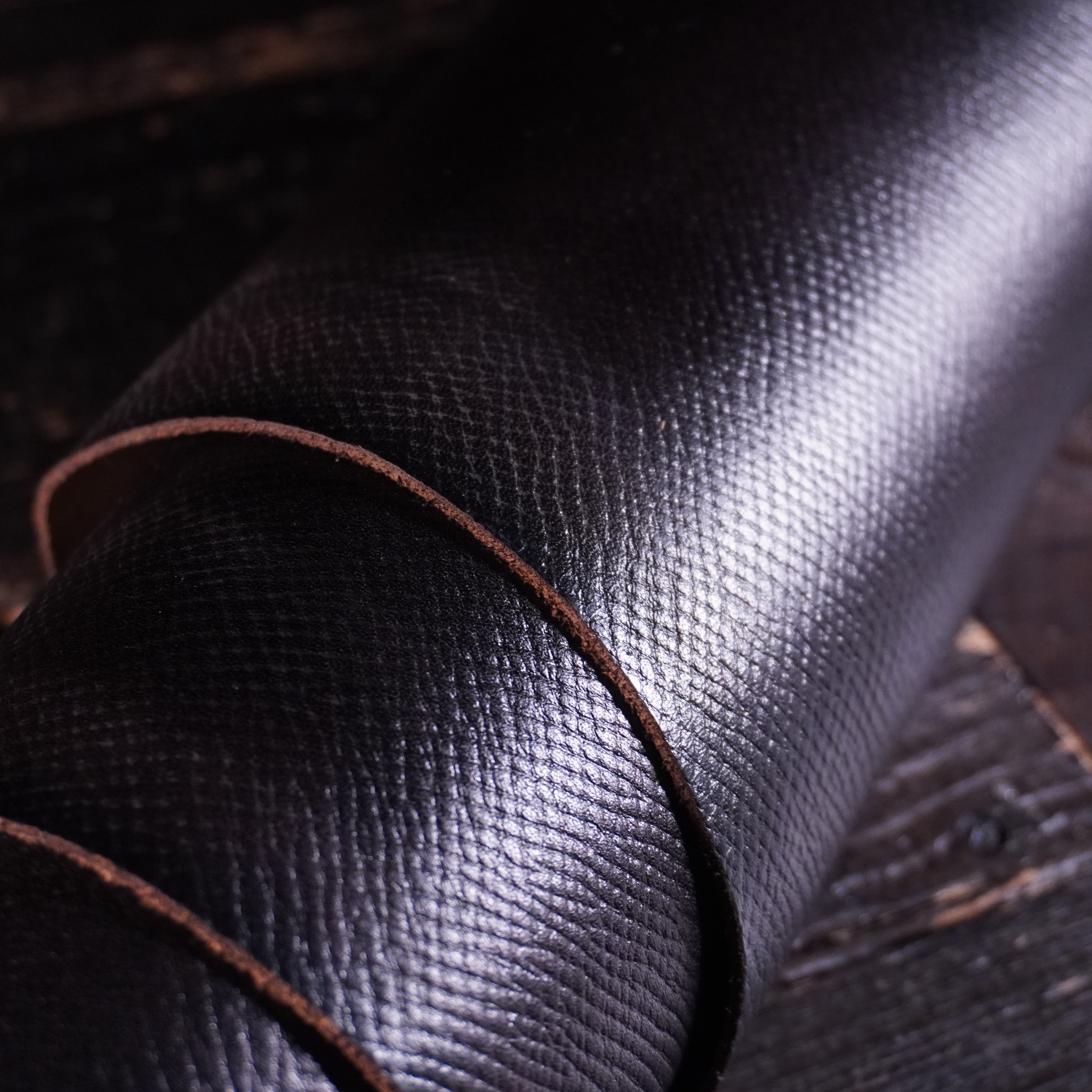 Horween - Windchester Black W/Print Nº.23