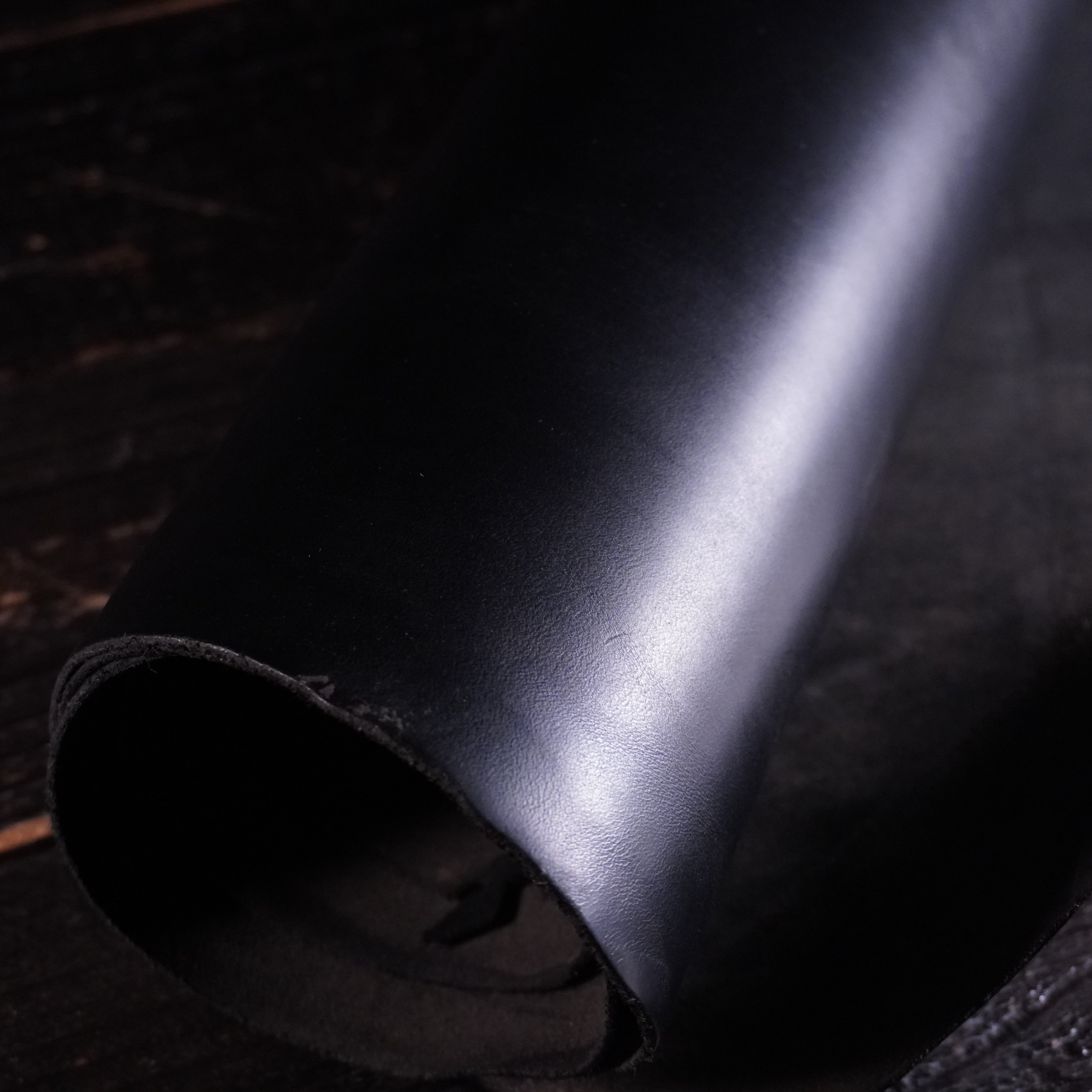 Horween - Black Legacy Nº.9