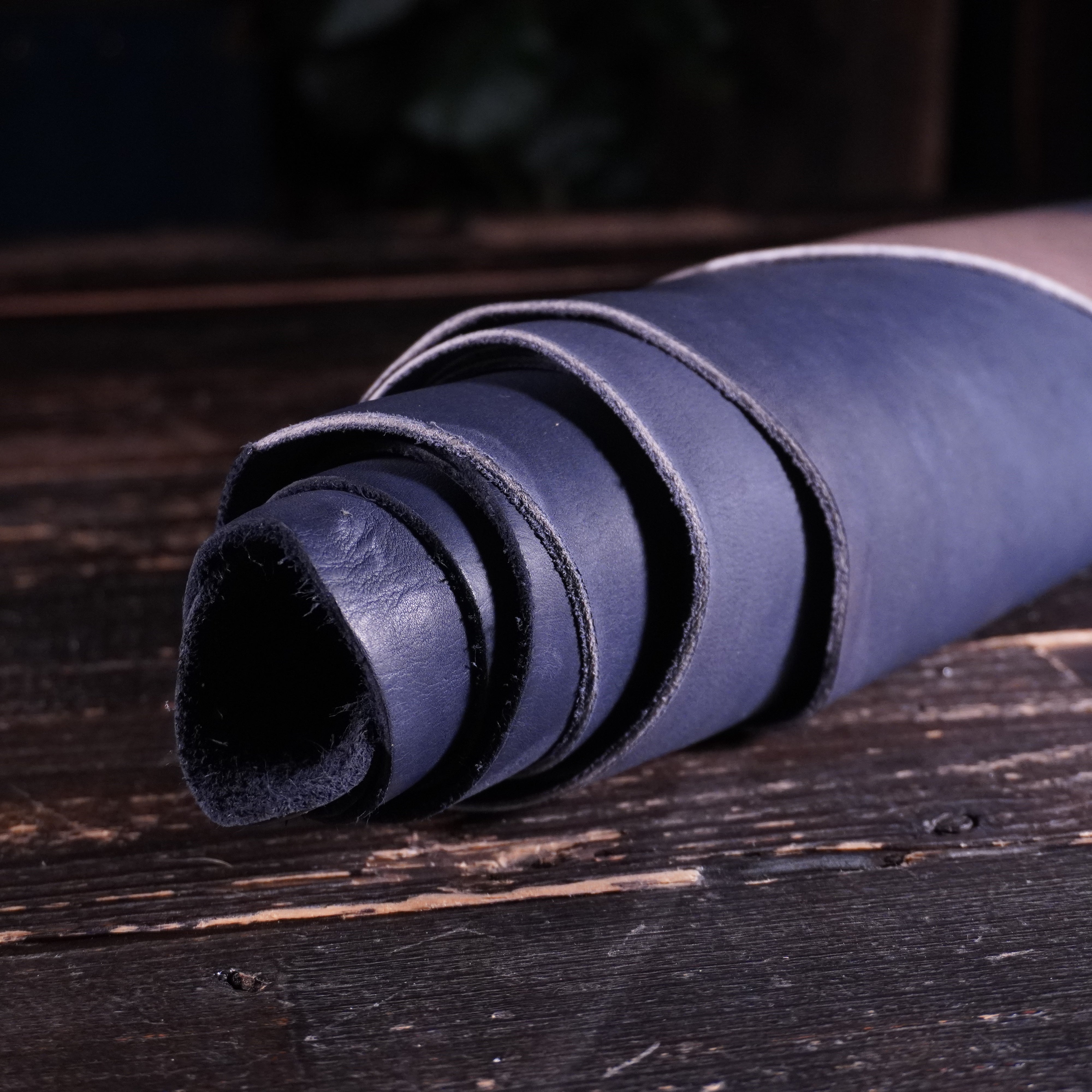 Horween - Soft Cobalt Nº.4