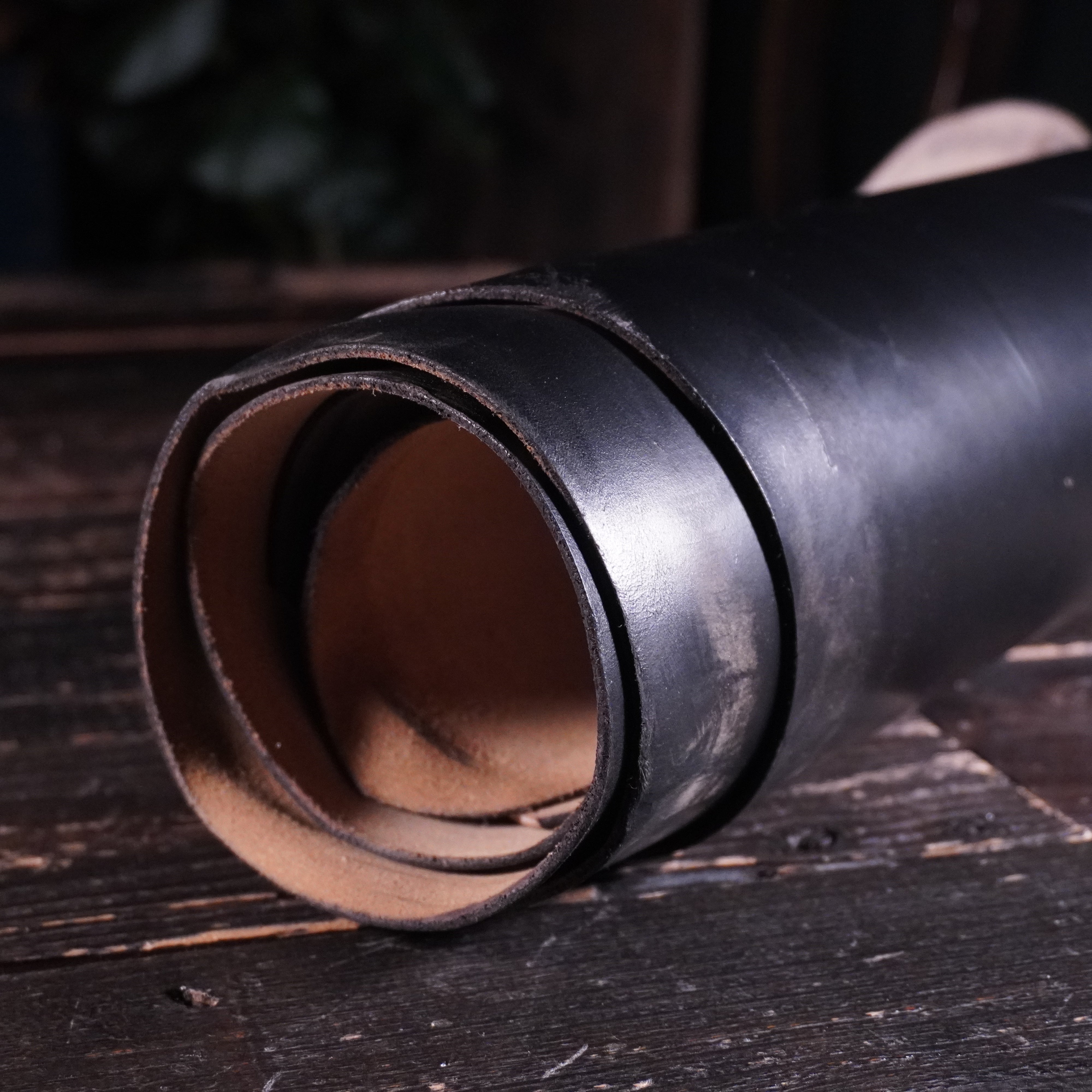 Horween - Black Chromexcel Nº.10