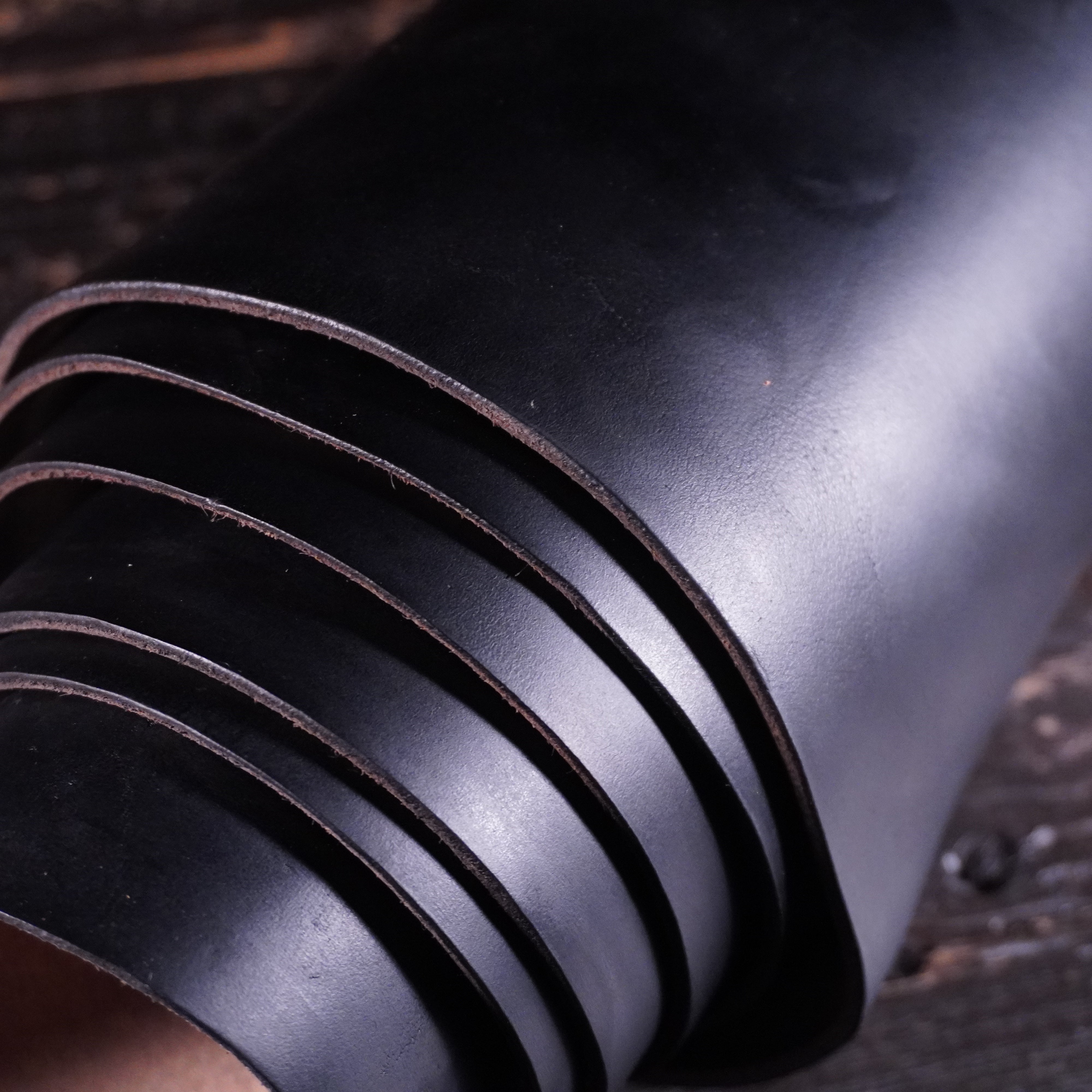 Horween - Black Matte Chromexcel Nº.2