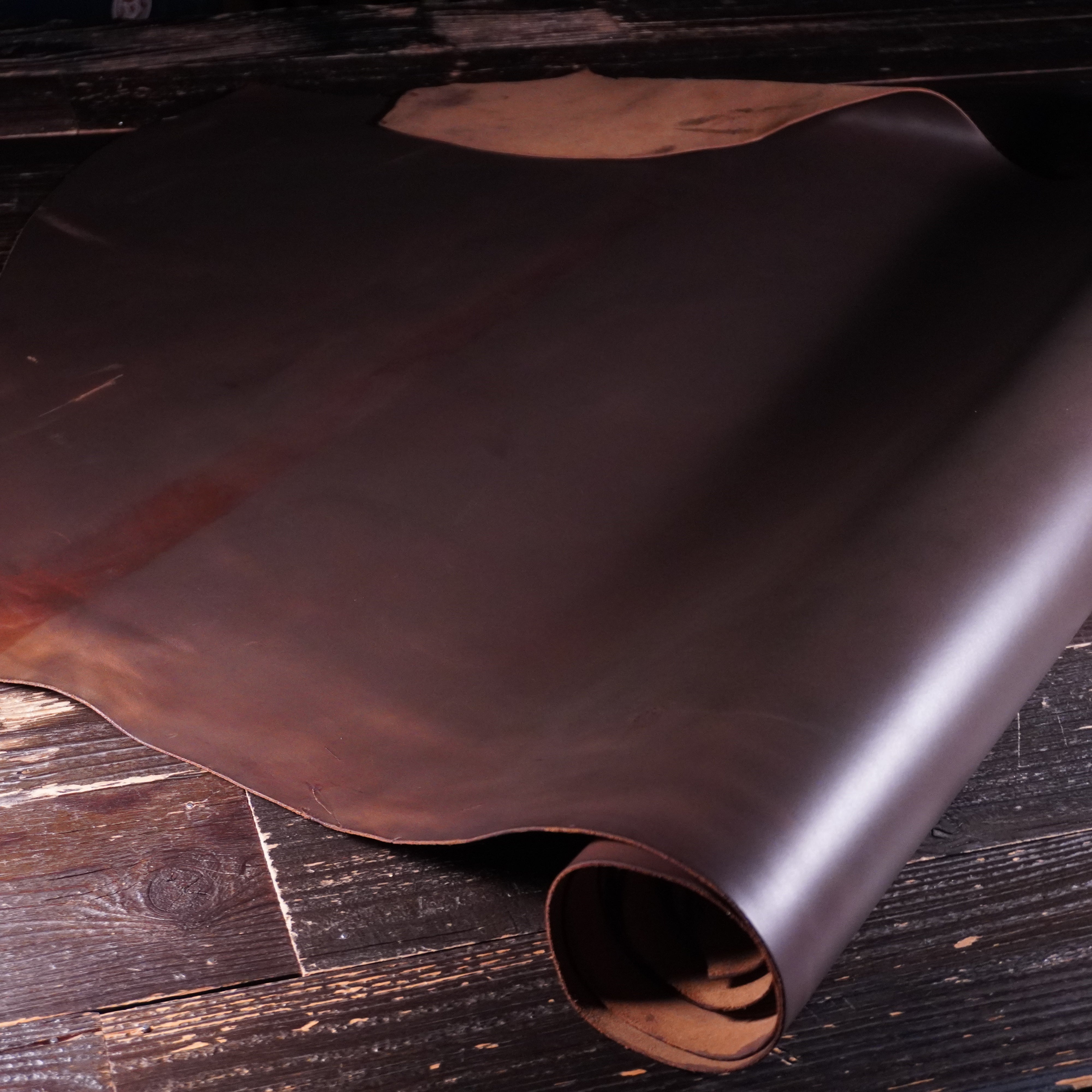 Horween - Greige Cavalier Nº.4