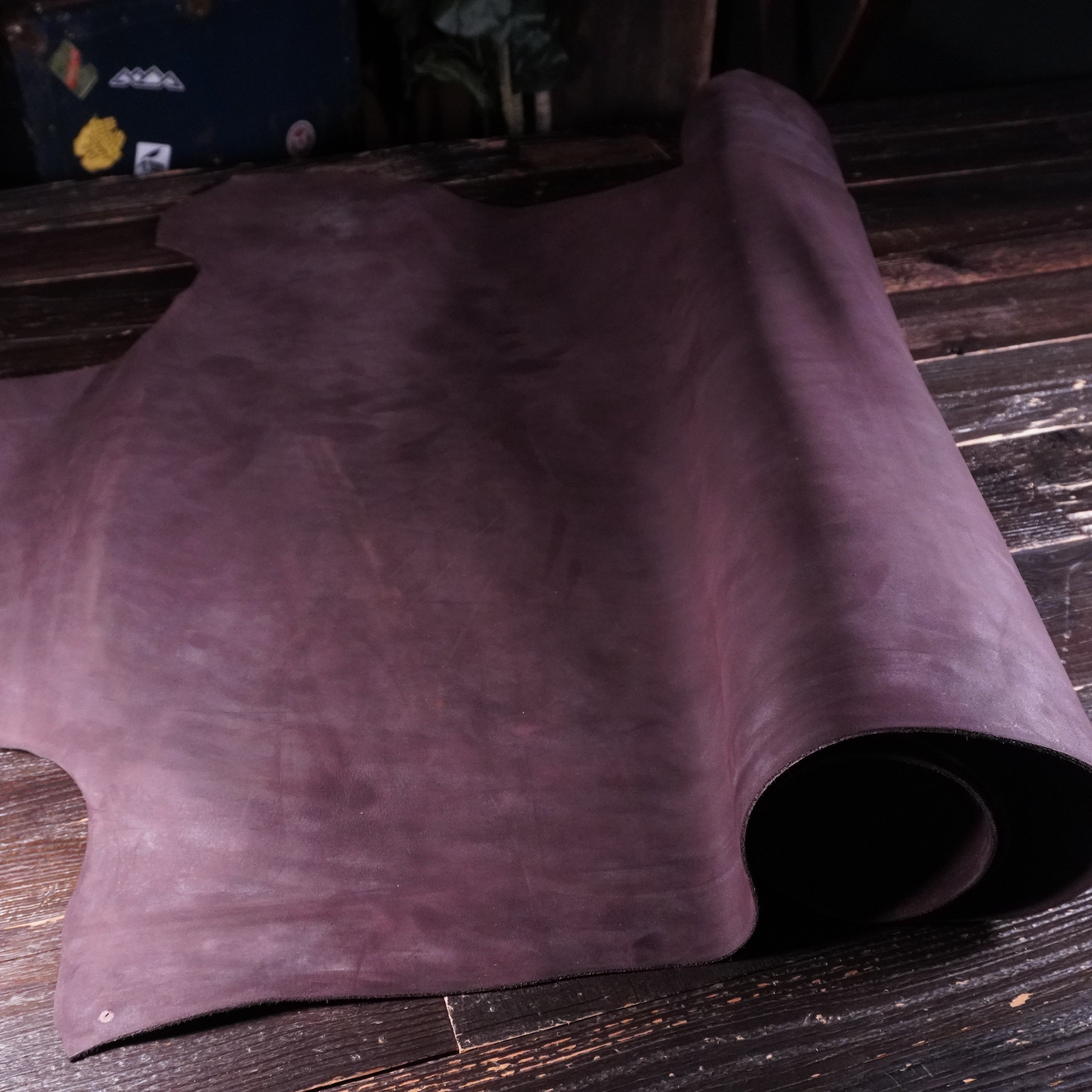 Horween - Waxed Purple Nubuck Nº.10