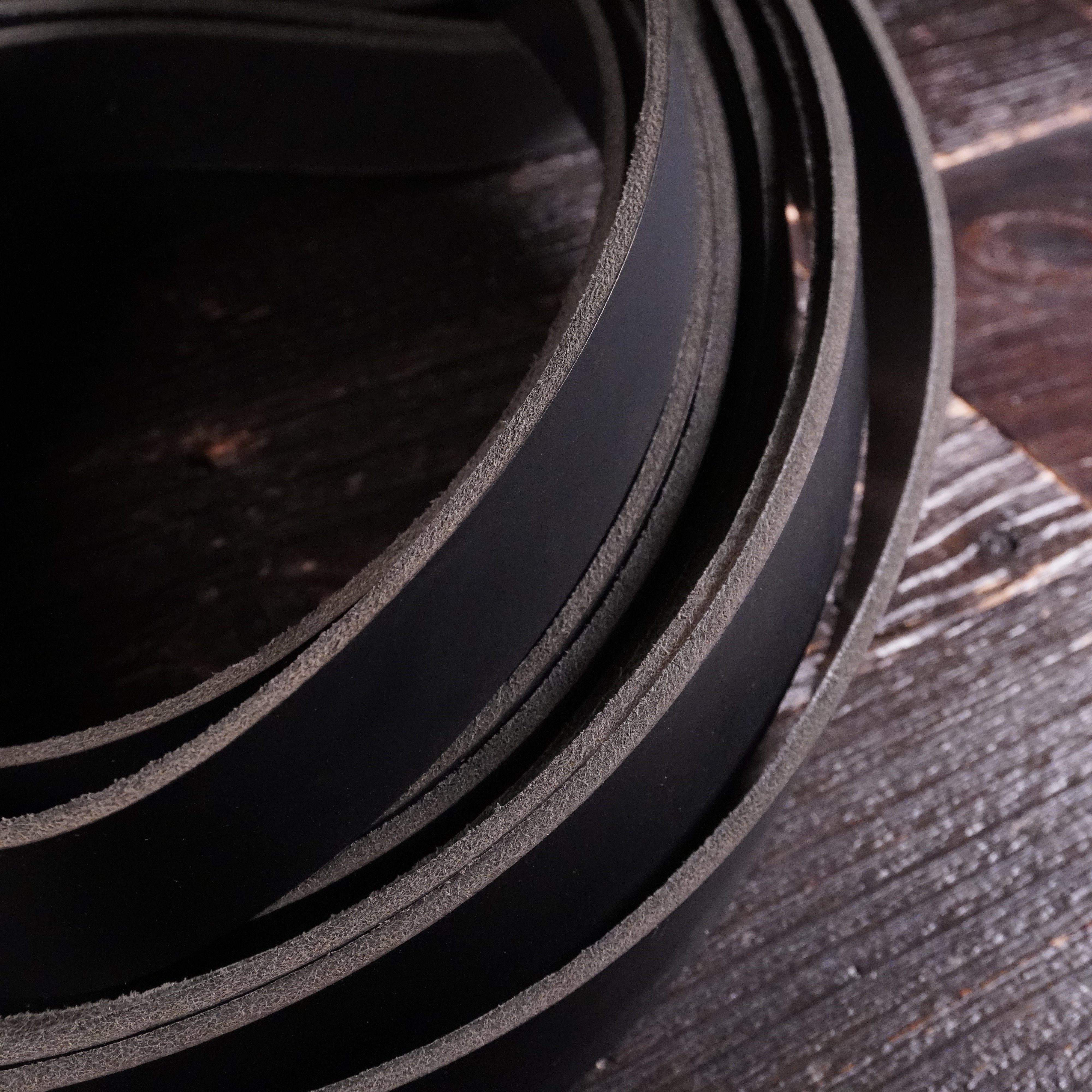OAO - Matte Black 1-1/2" Straps Nº.18