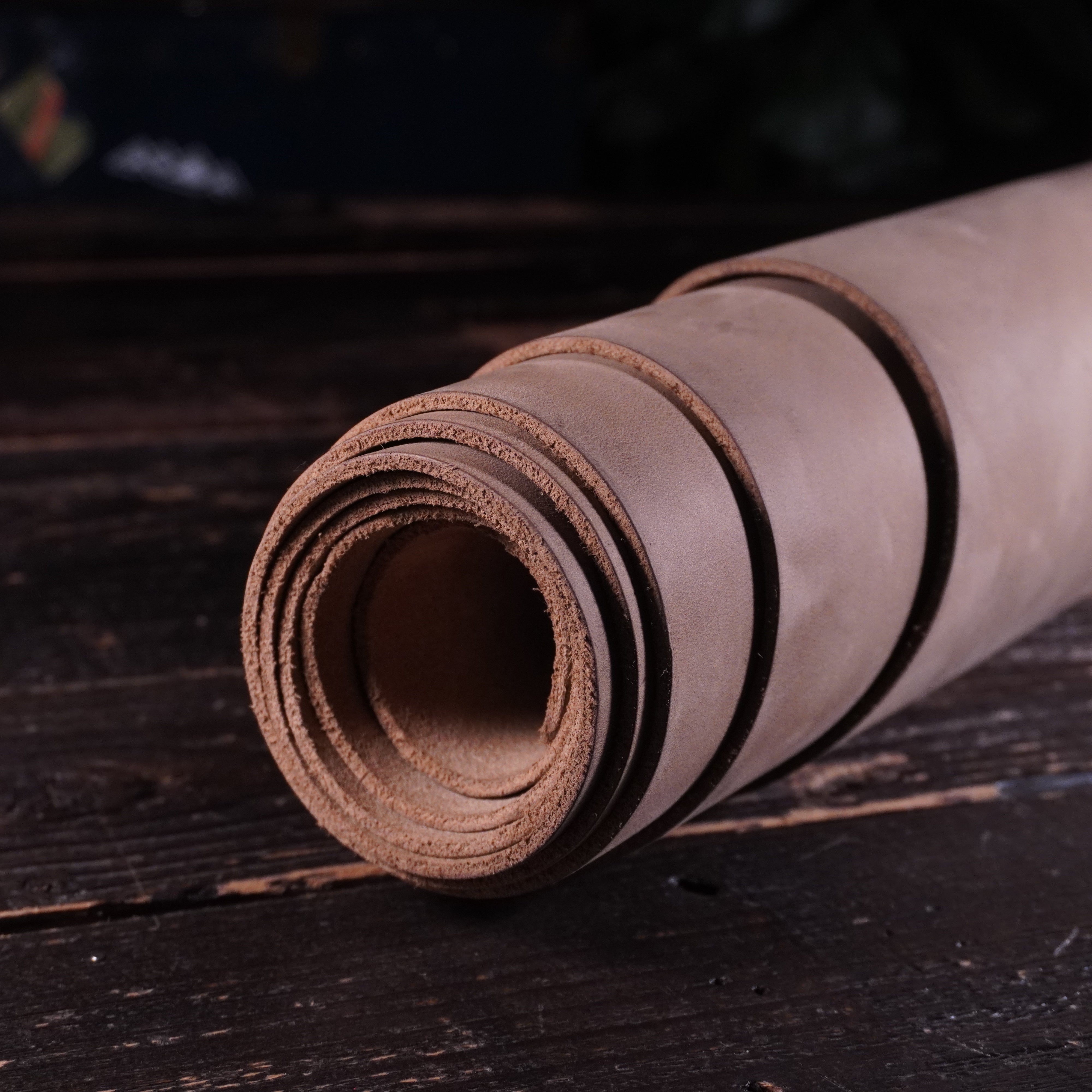 Horween - Pewter Nubuck Nº.18