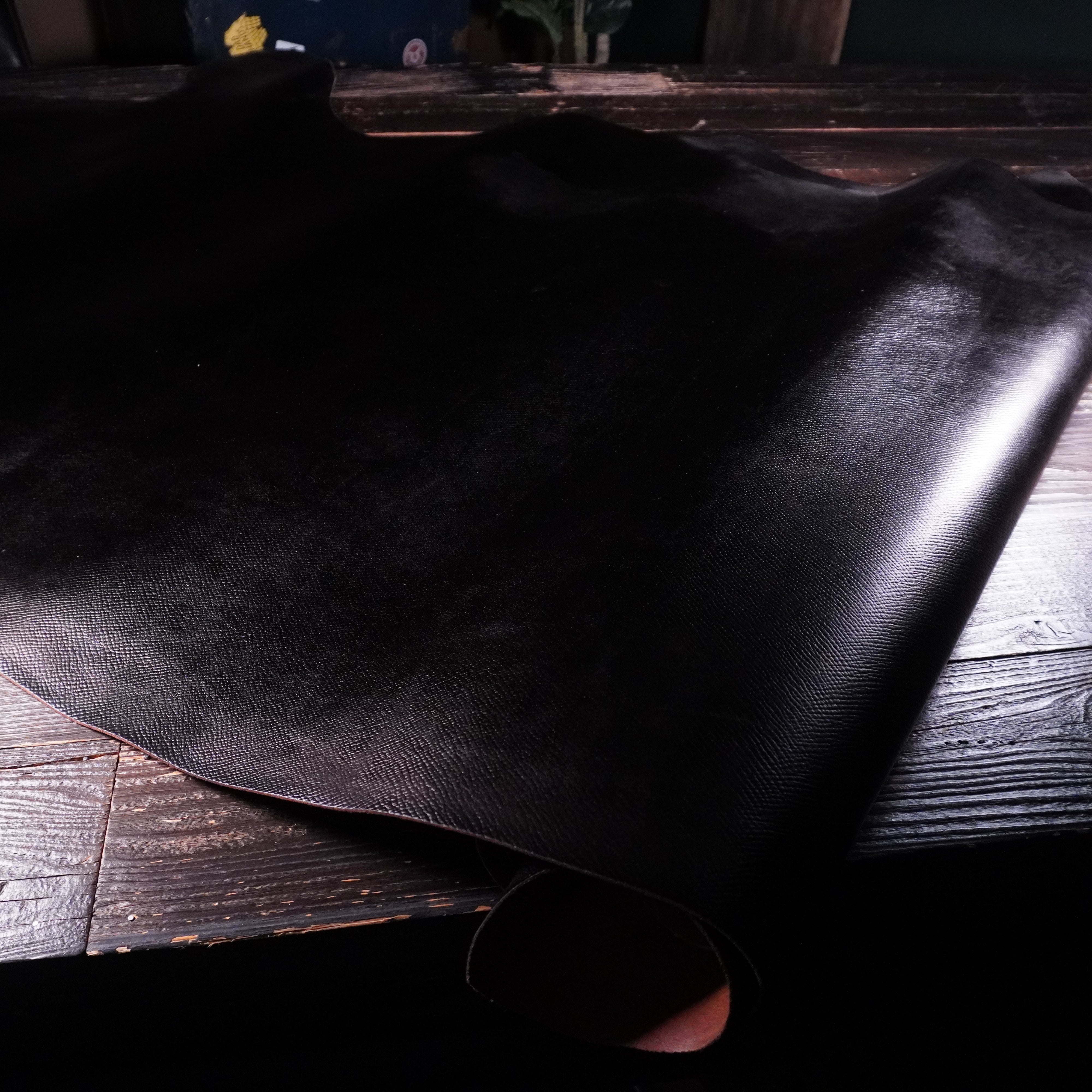 Horween - Winchester Black Nº.7