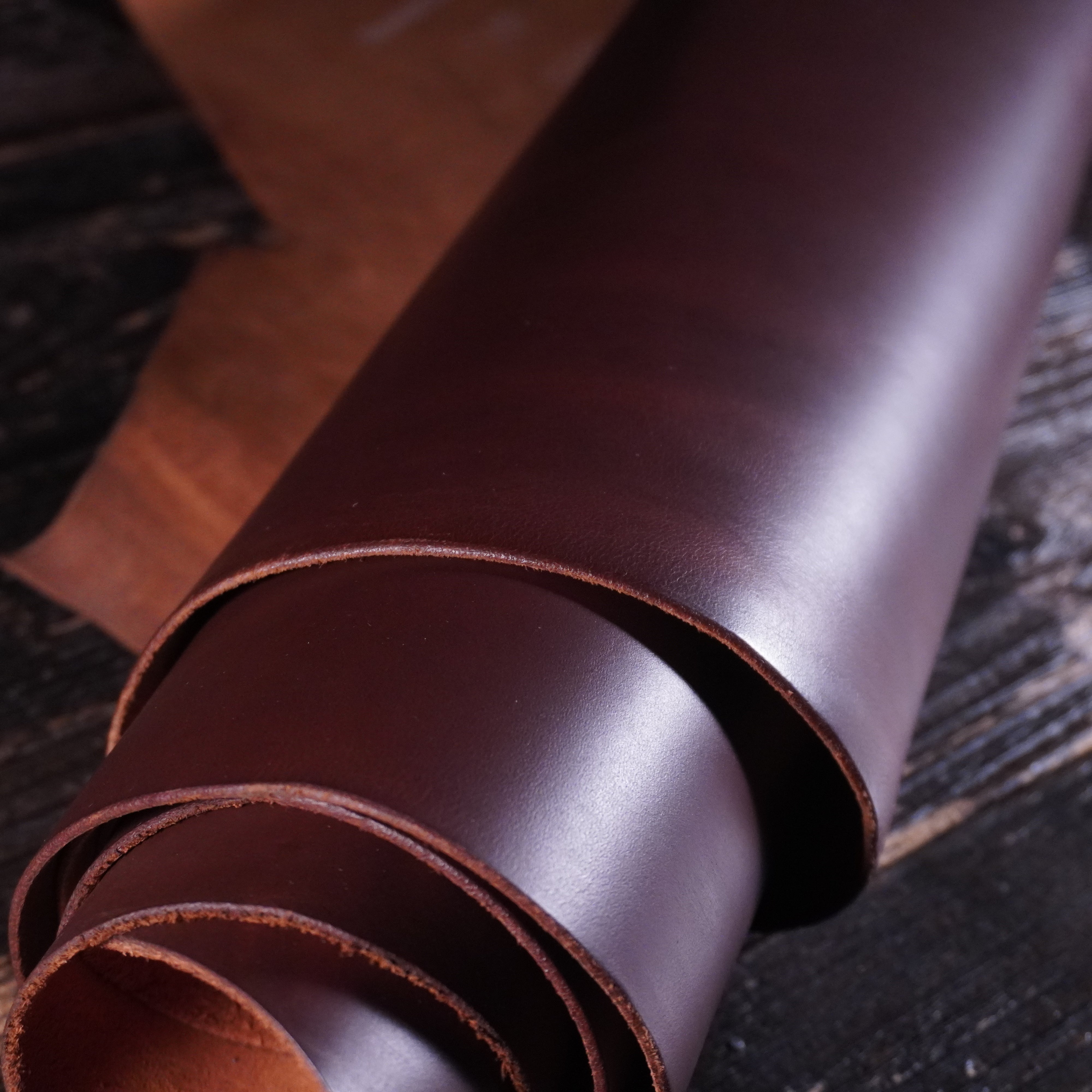 Horween - Rustic Cavalier Nº.8