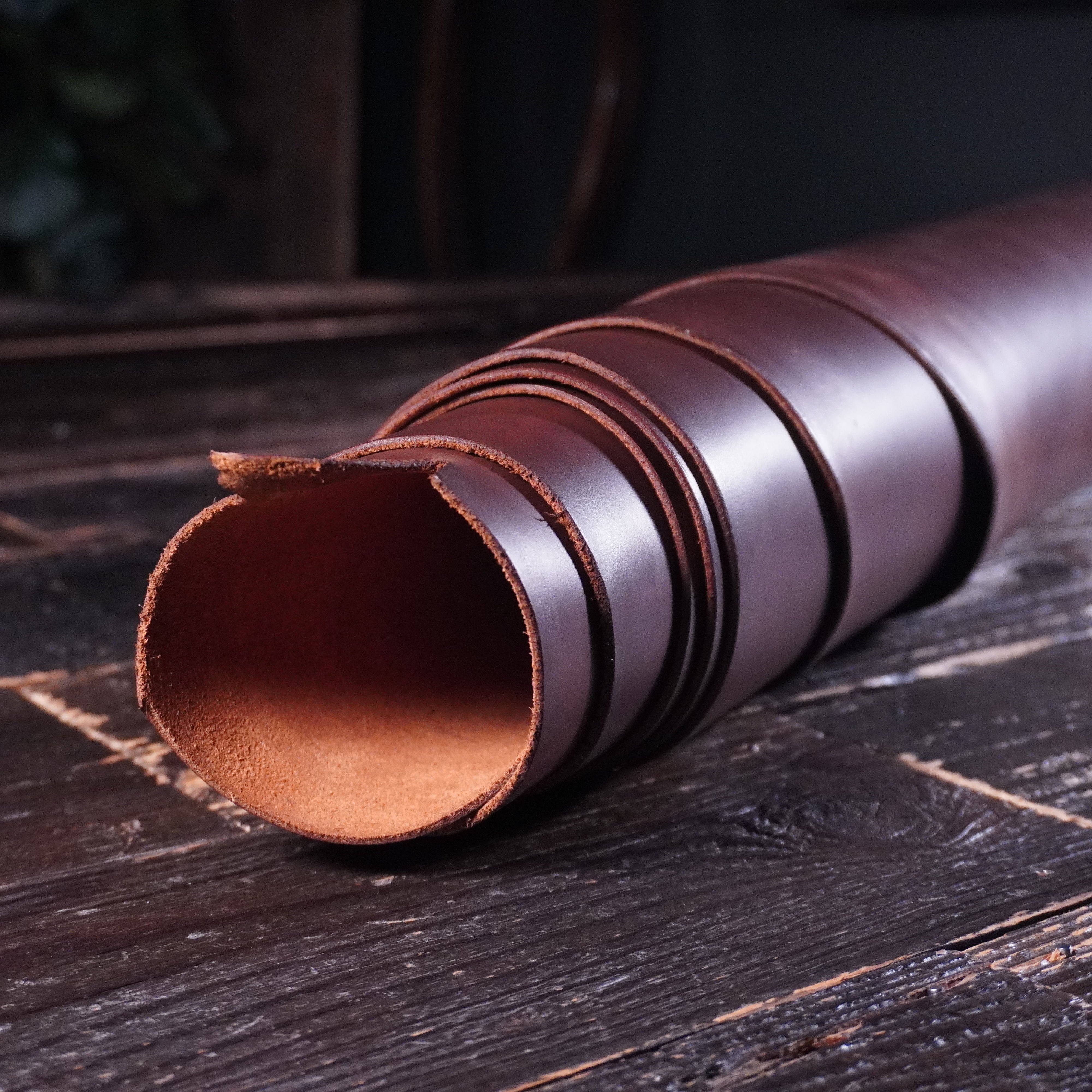 Horween - Rustic Cavalier Nº.8