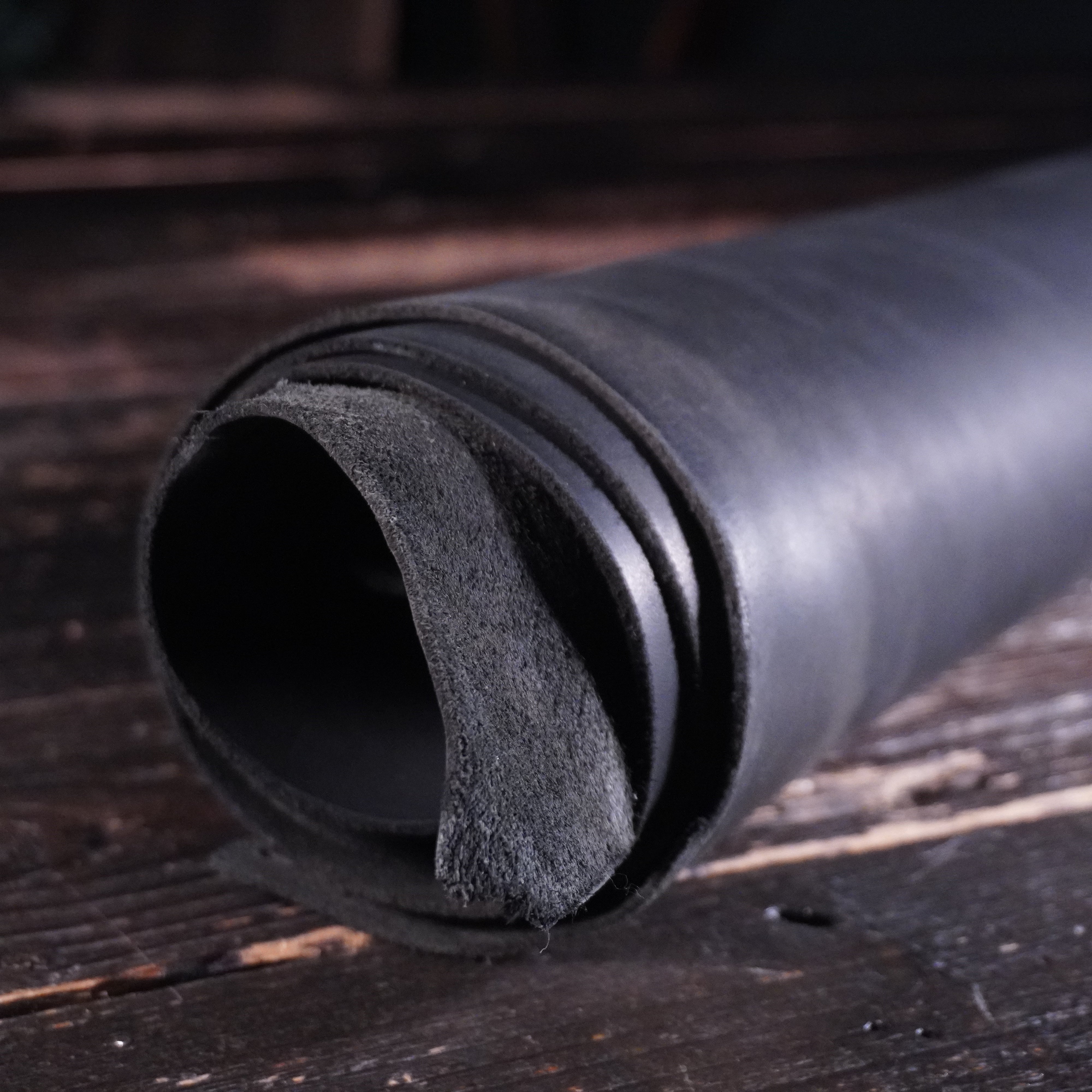 Horween - Oak Black Nº.2