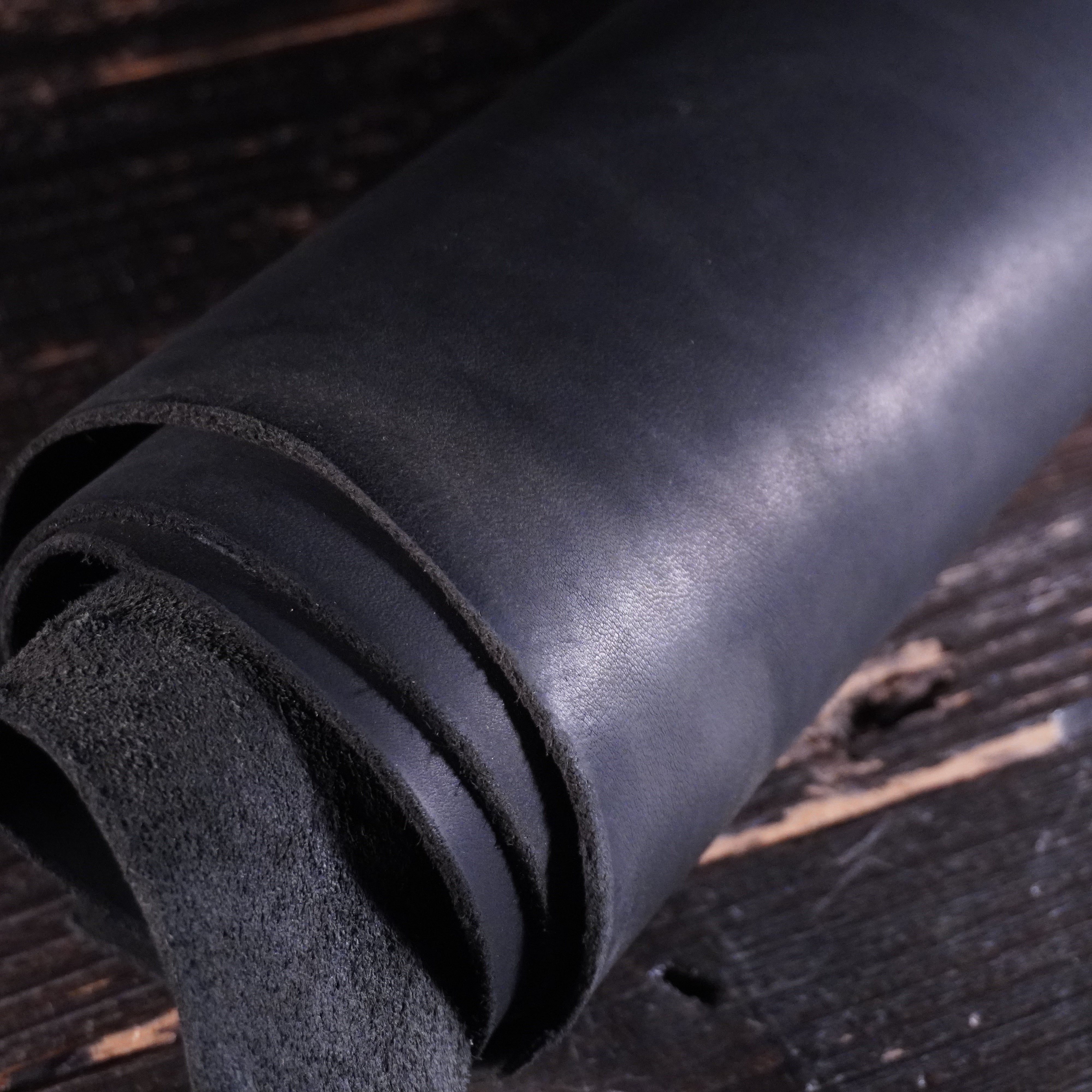 Horween - Oak Black Nº.2