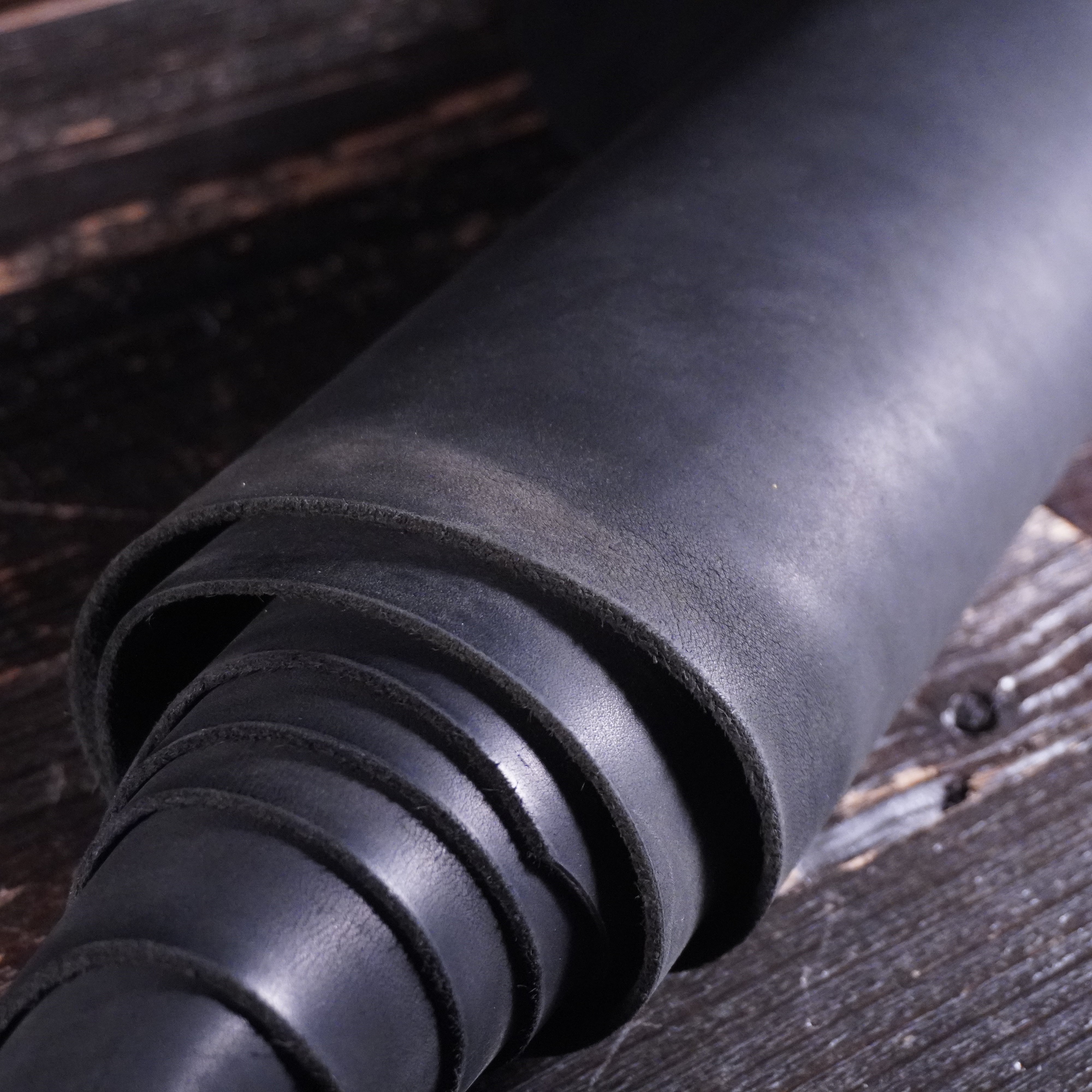 Horween - Oak Black Nº.3