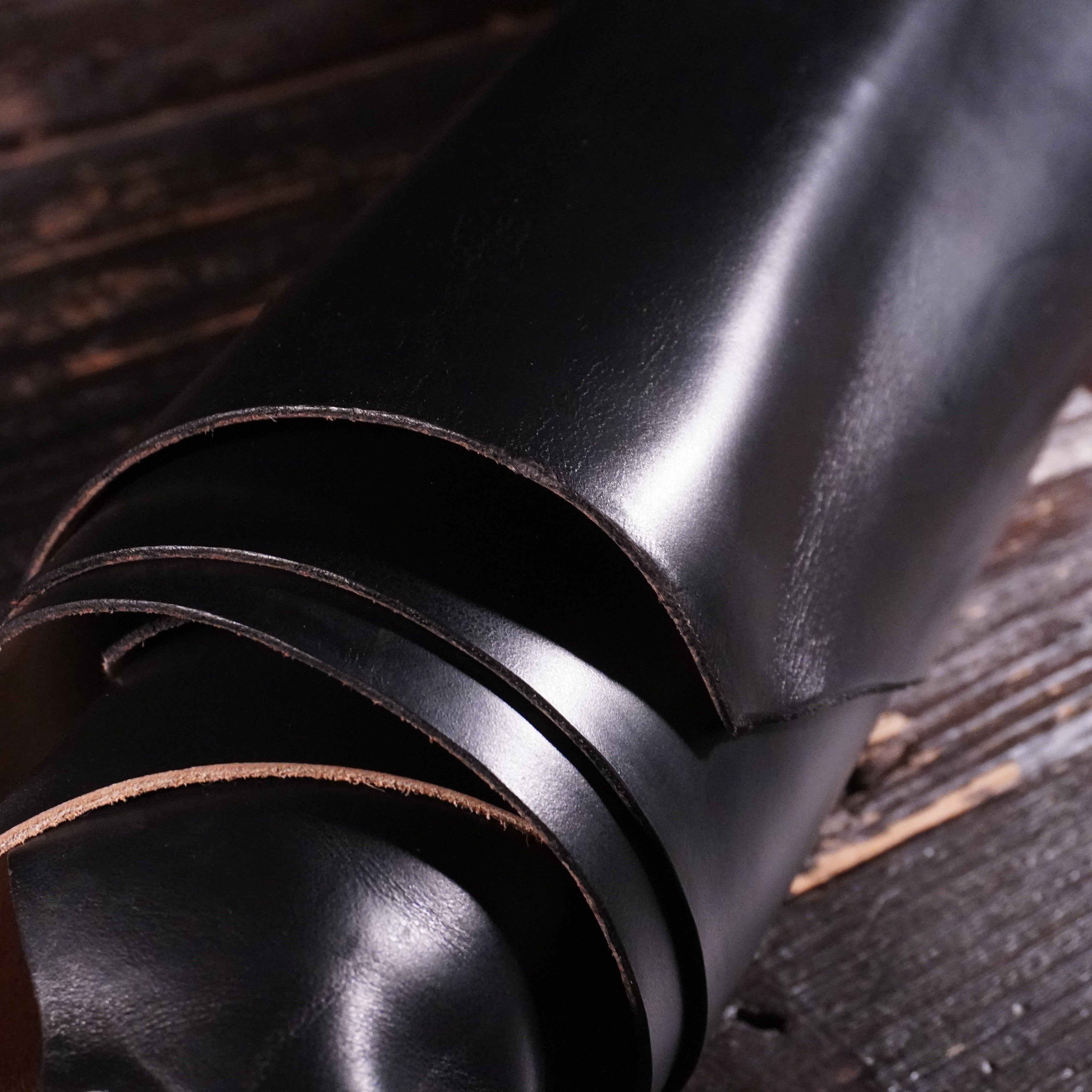Horween - Black Chromexcel Nº.3