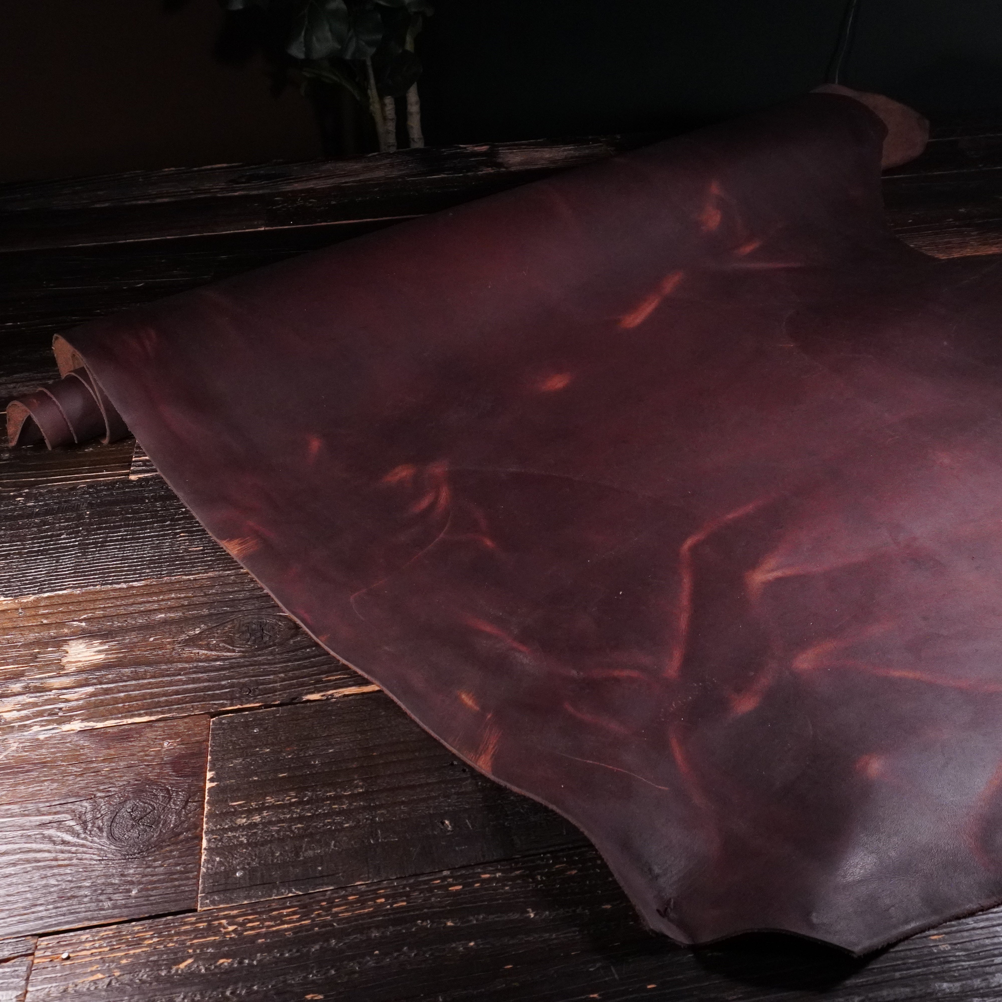Horween - Twisted Mahogany Nº.9