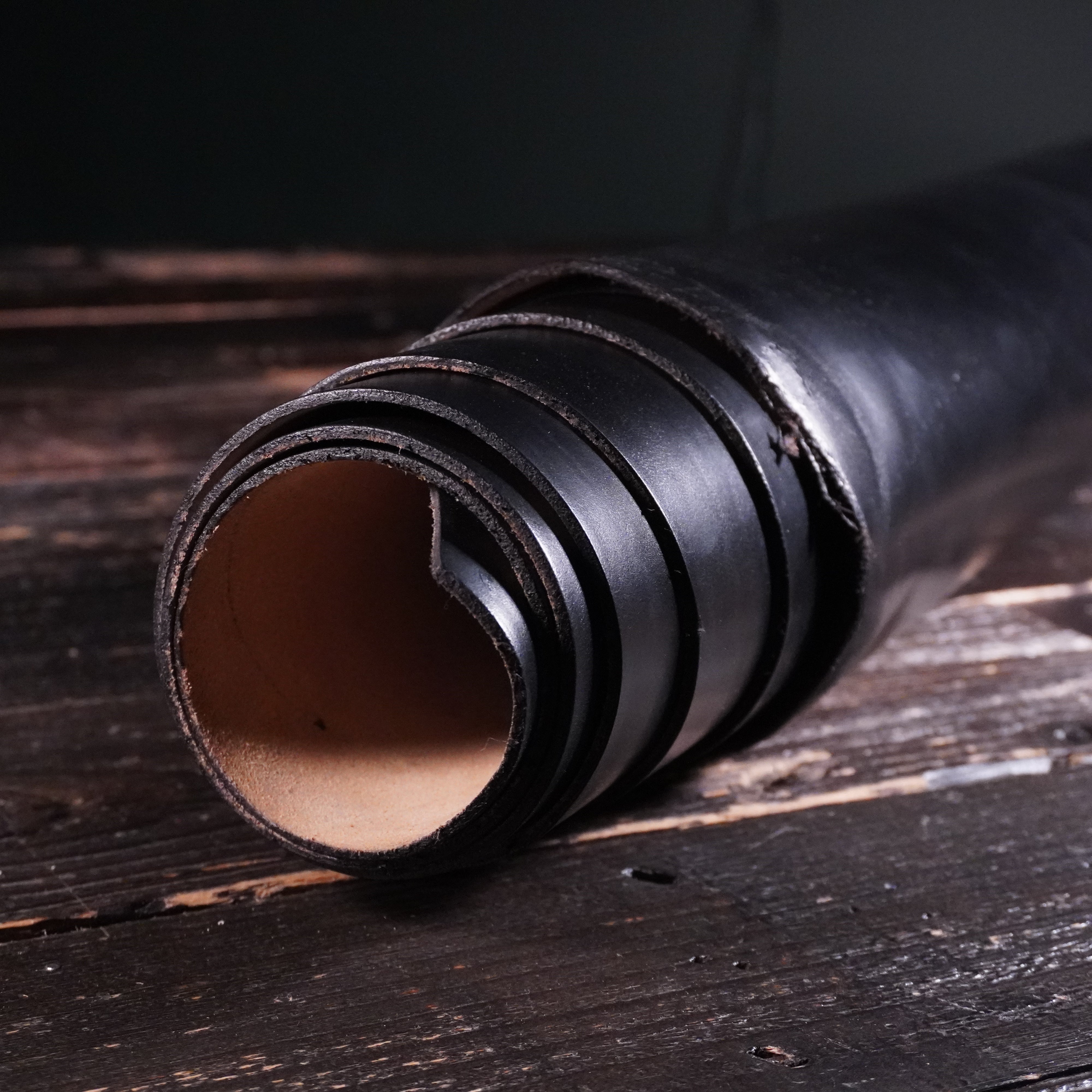 Horween - Black Chromexcel Nº.5
