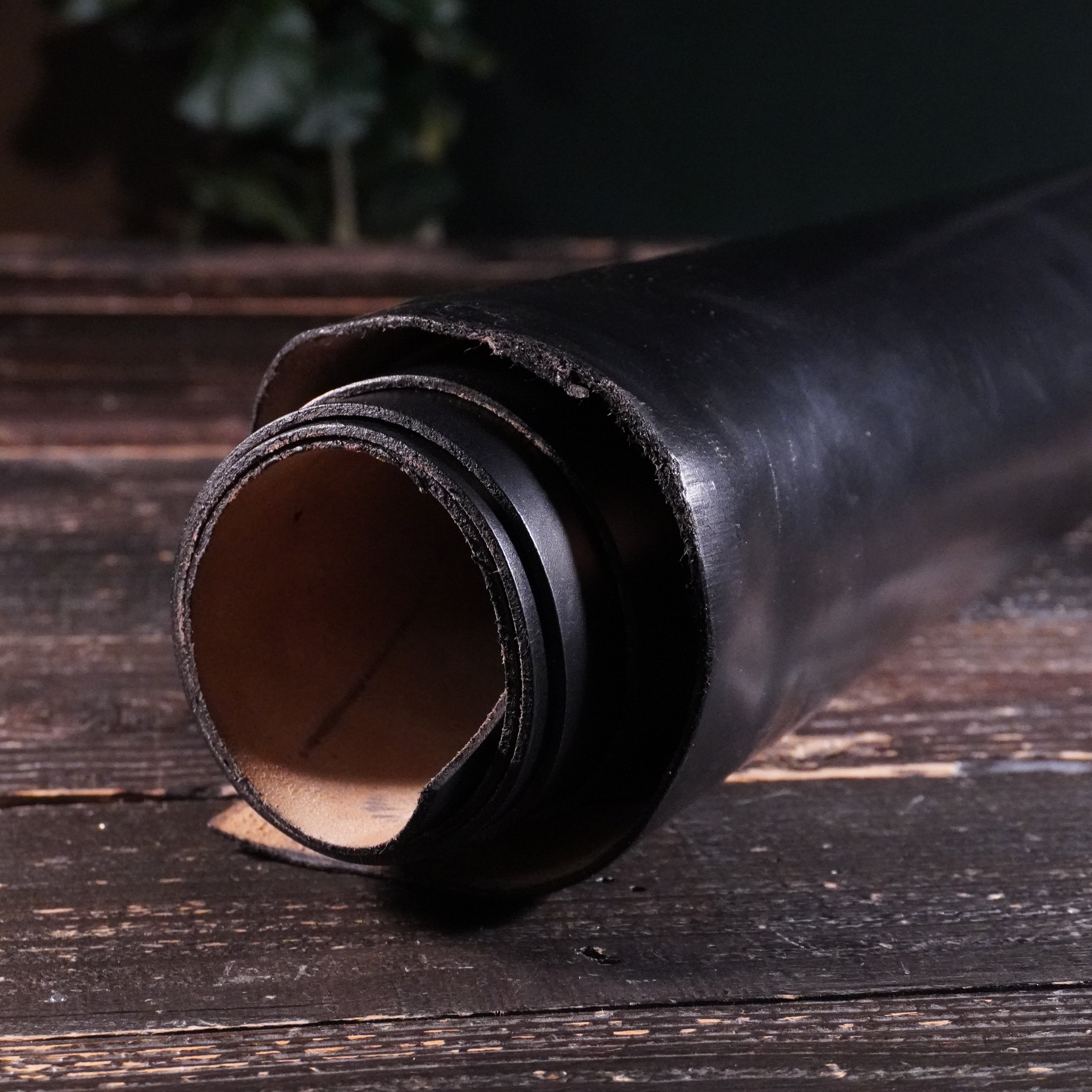 Horween - Black Chromexcel Nº.6